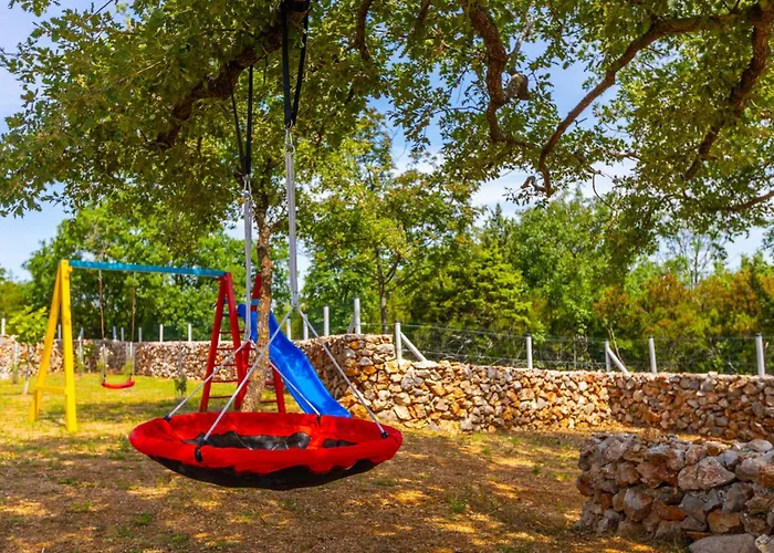 Mare فيلة ريسيكا